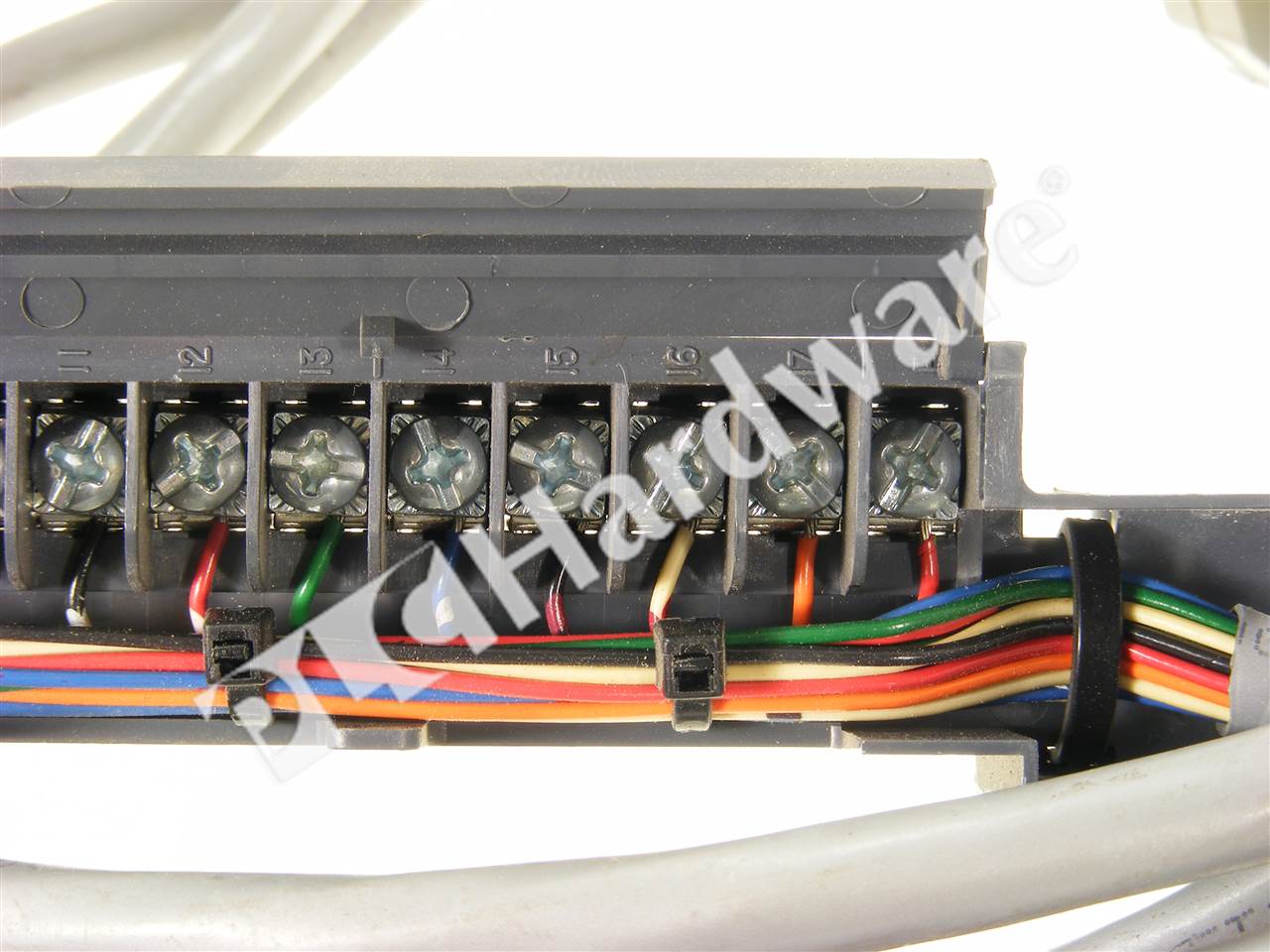 1492-CABLE25F/B 6