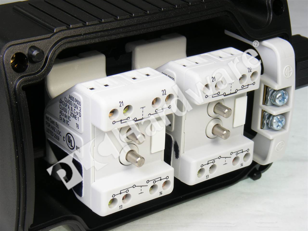 800G-2F2AF2A3/A 6